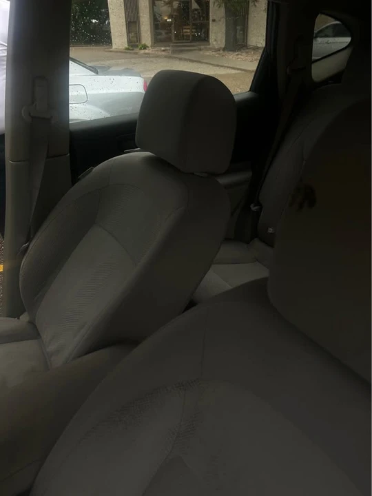 2012 Nissan Rogue - Image 18 of 20