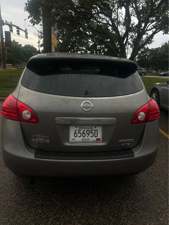2012 Nissan Rogue - Image 11 of 20