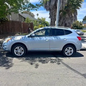 2012 Nissan Rogue SV Sport Utility 4D