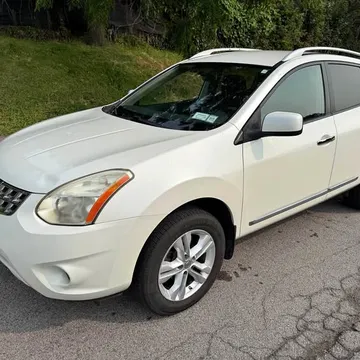 2012 Nissan Rogue SV Sport Utility 4D