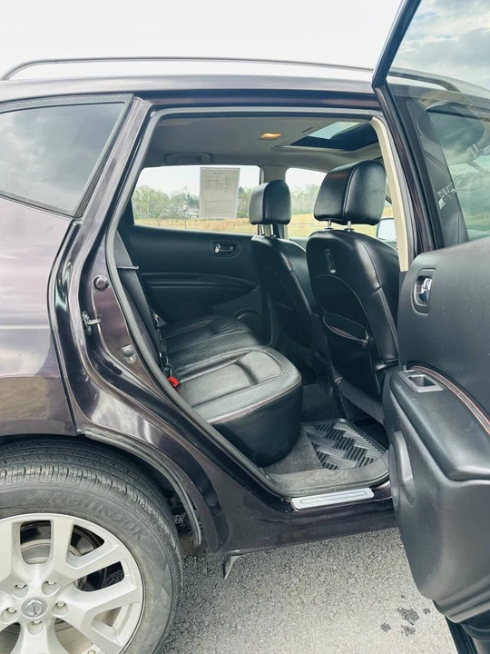 2012 Nissan Rogue - Image 16 of 21