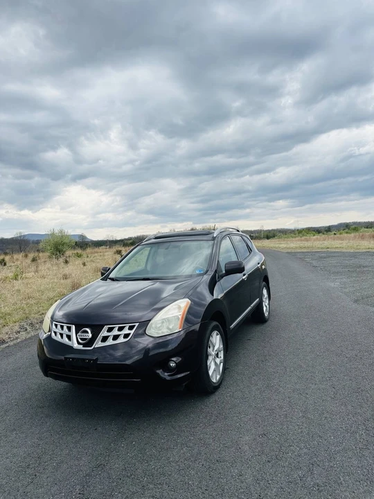 2012 Nissan Rogue - Image 8 of 21