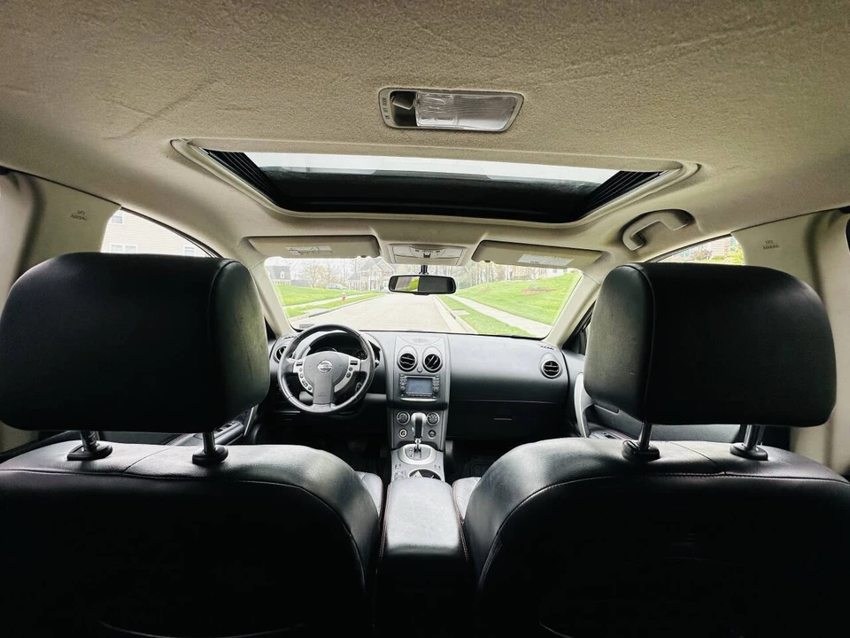 2012 Nissan Rogue - Image 17 of 20
