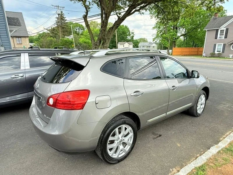 2012 Nissan Rogue - Image 4 of 12