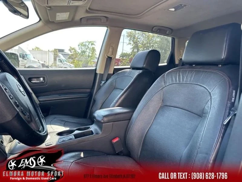 2012 Nissan Rogue - Image 11 of 12