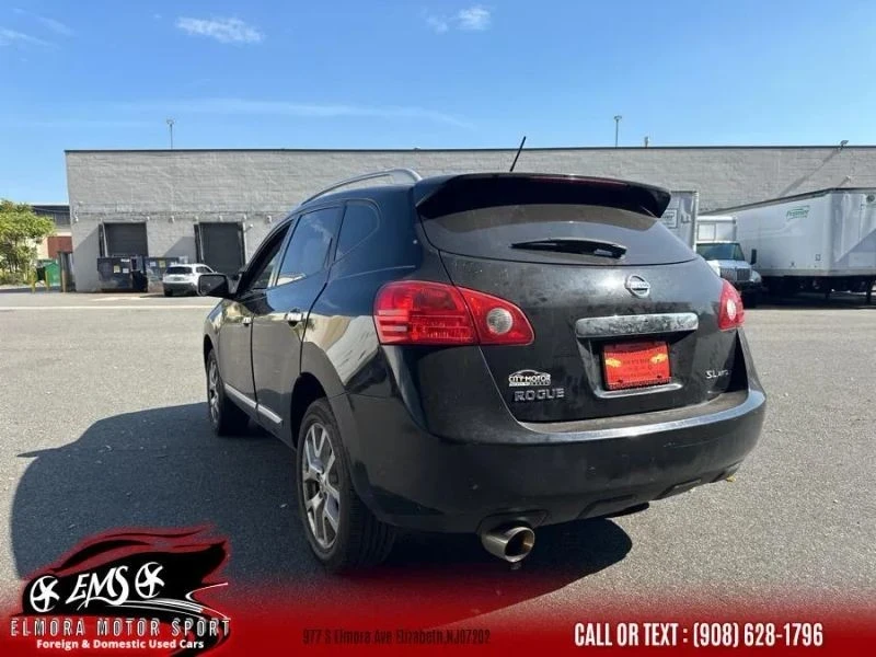 2012 Nissan Rogue - Image 4 of 12