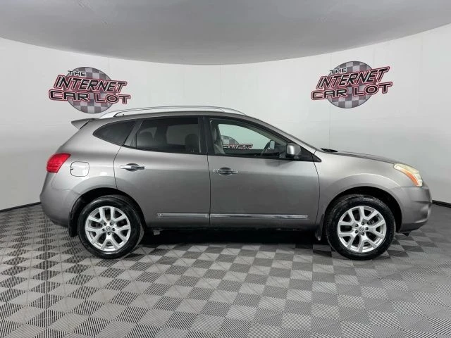 2012 Nissan Rogue - Image 8 of 21
