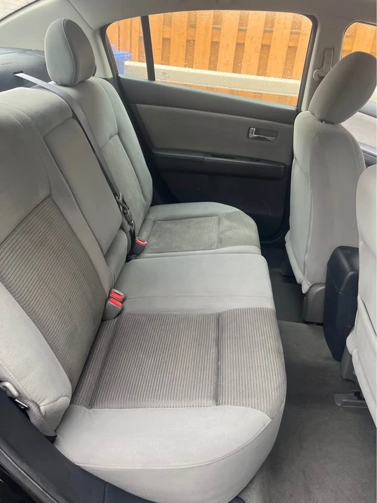 2012 Nissan Sentra - Image 11 of 14