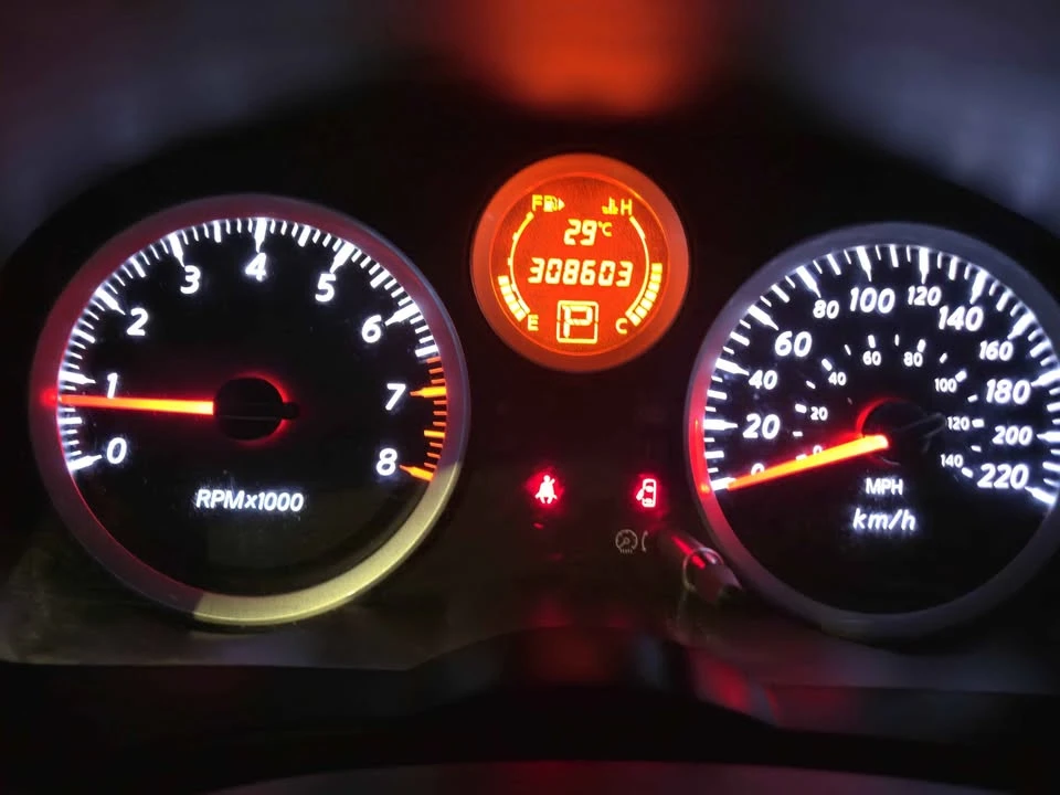 2012 Nissan Sentra - Image 3 of 7