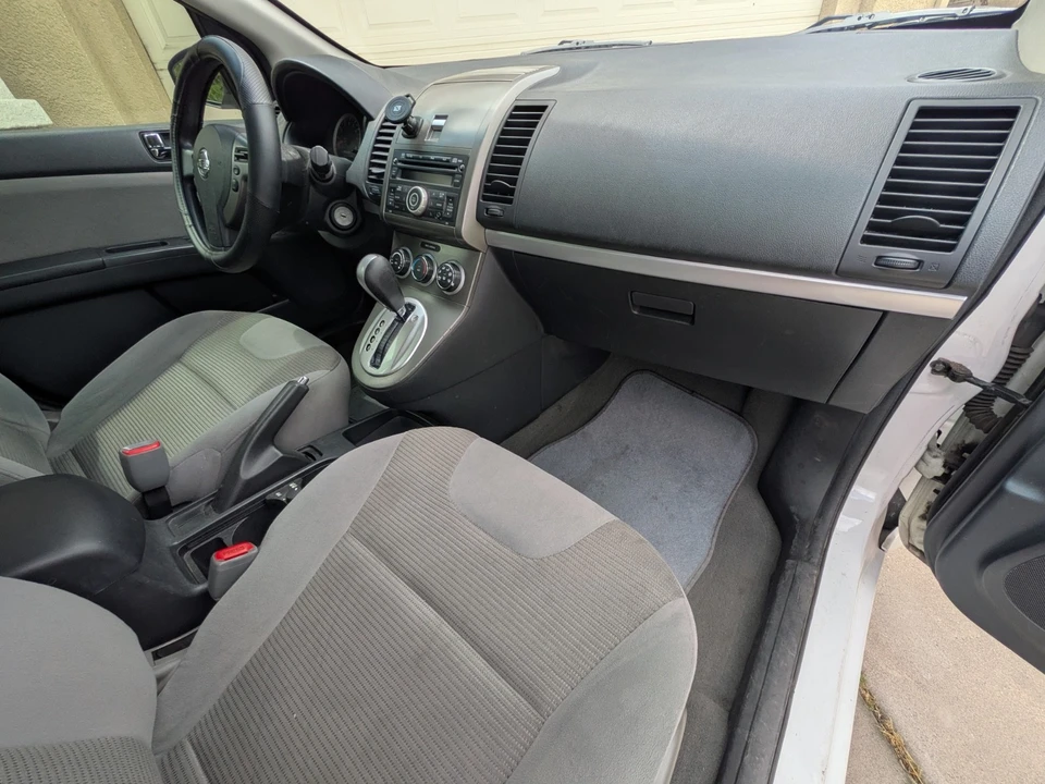 2012 Nissan Sentra 6th Gen - Image 16 of 31