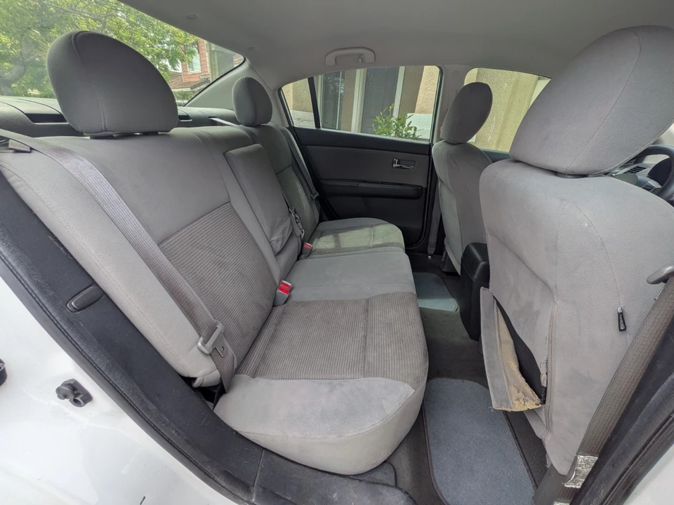 2012 Nissan Sentra 6th Gen - Image 14 of 31