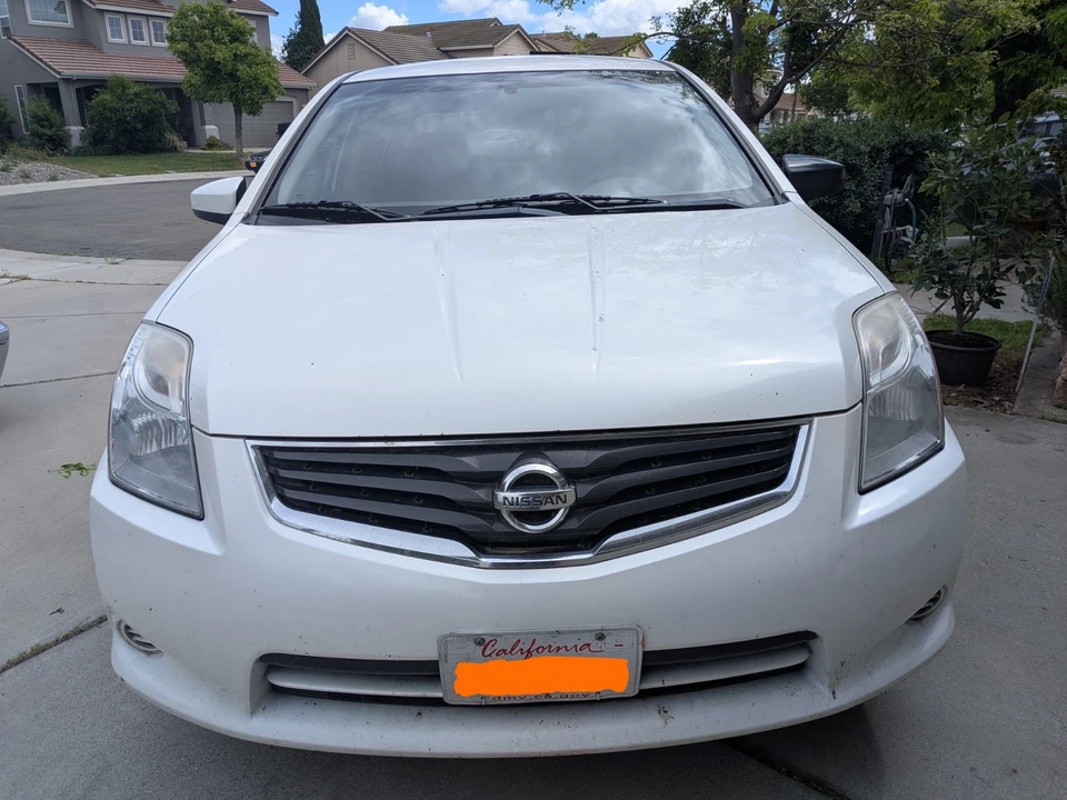 2012 Nissan Sentra 6th Gen - Image 2 of 31