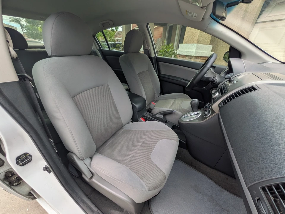 2012 Nissan Sentra 6th Gen - Image 12 of 31