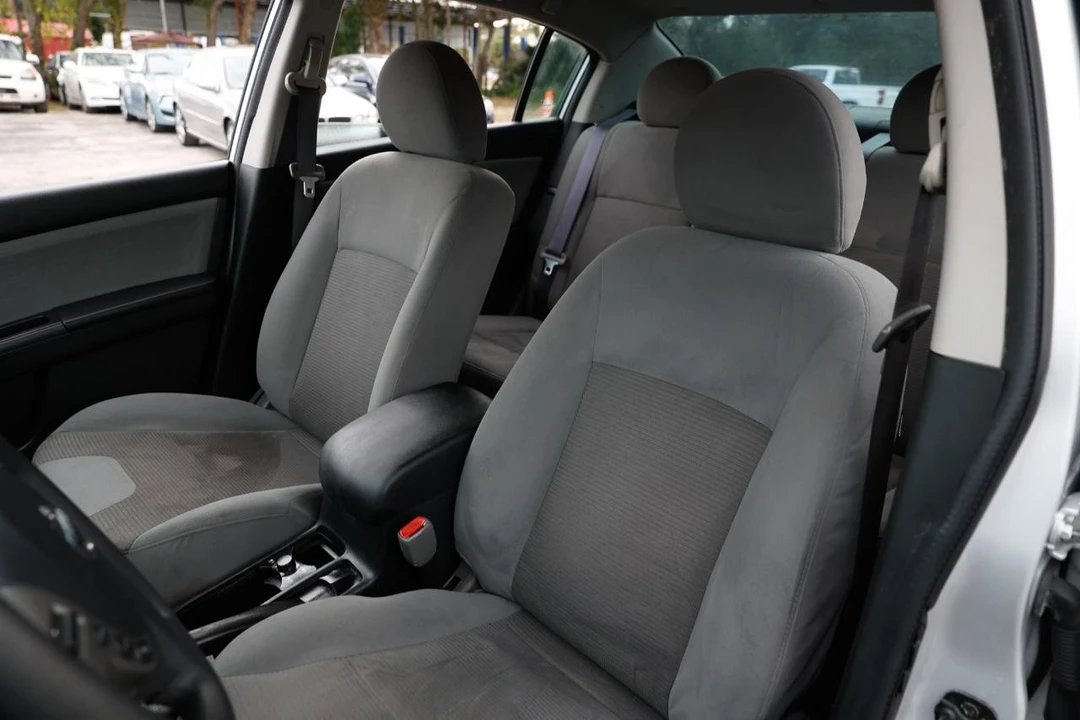 2012 Nissan Sentra 6th Gen - Image 6 of 21