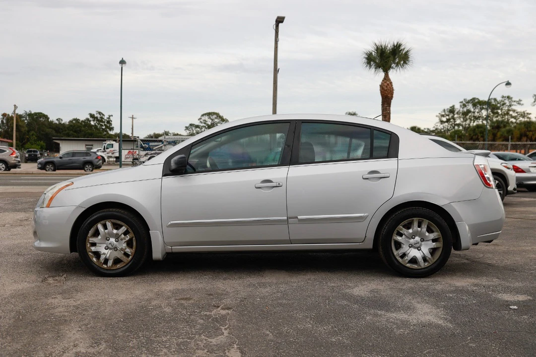 2012 Nissan Sentra 6th Gen - Image 3 of 12