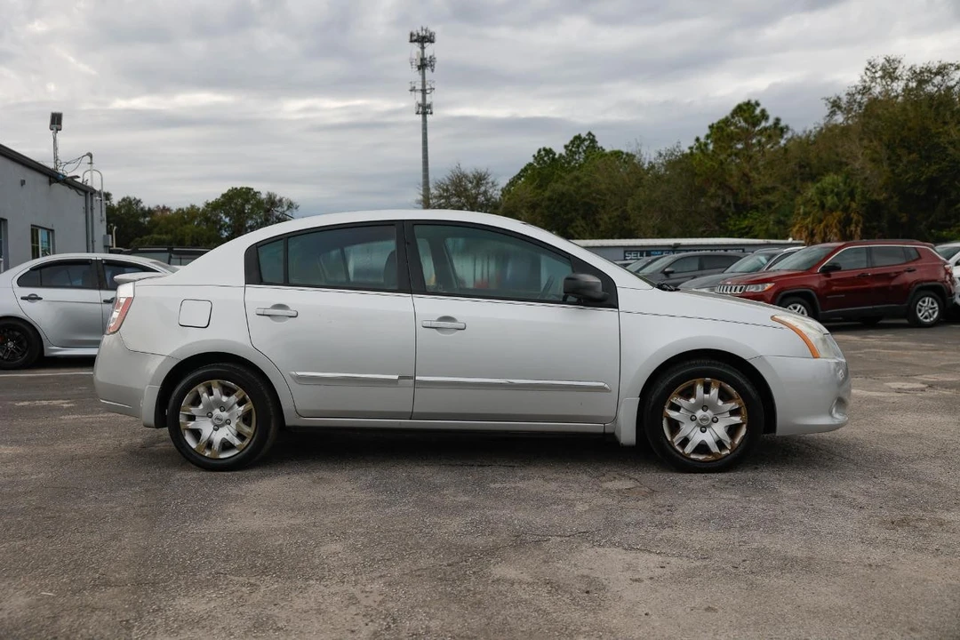 2012 Nissan Sentra 6th Gen - Image 13 of 21