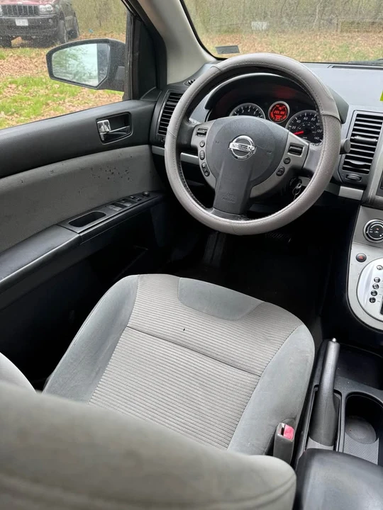 2012 Nissan Sentra 6th Gen - Image 14 of 19