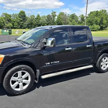 2012 Nissan Titan SL Crew Cab