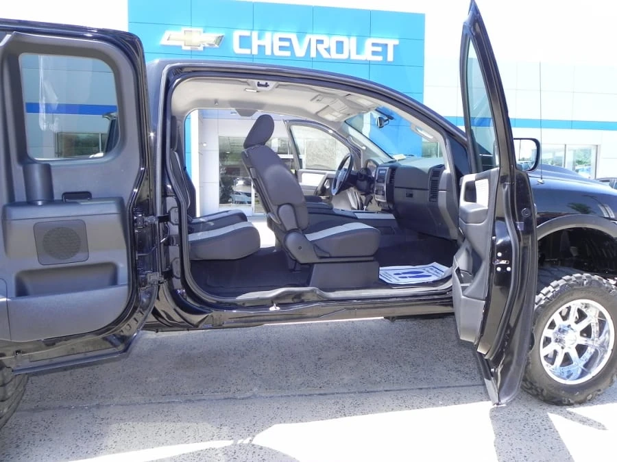 2012 Nissan Titan 1st Gen - Image 5 of 8