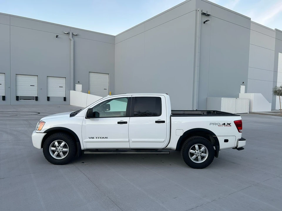2012 Nissan Titan 1st Gen - Image 14 of 31