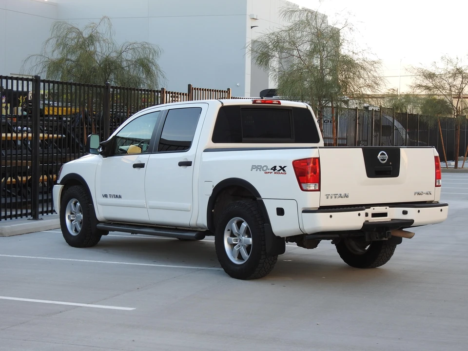 2012 Nissan Titan 1st Gen - Image 18 of 31
