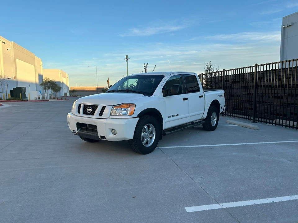 2012 Nissan Titan 1st Gen - Image 10 of 31