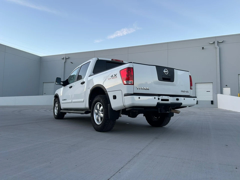 2012 Nissan Titan 1st Gen - Image 20 of 31