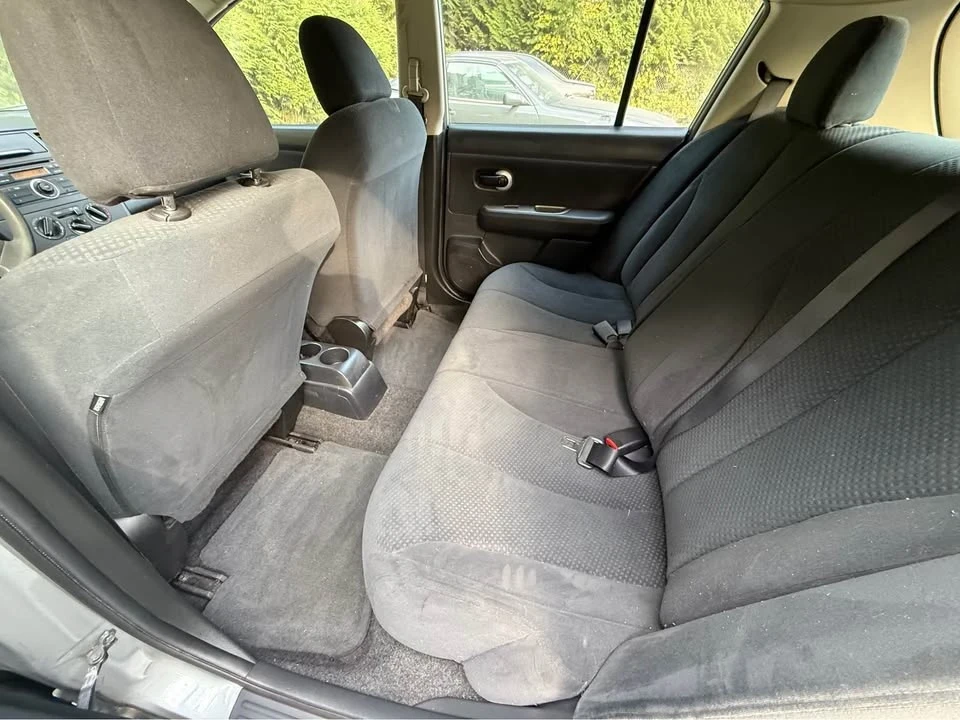 2012 Nissan Versa - Image 8 of 14