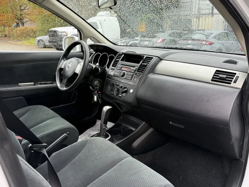 2012 Nissan Versa - Image 14 of 19