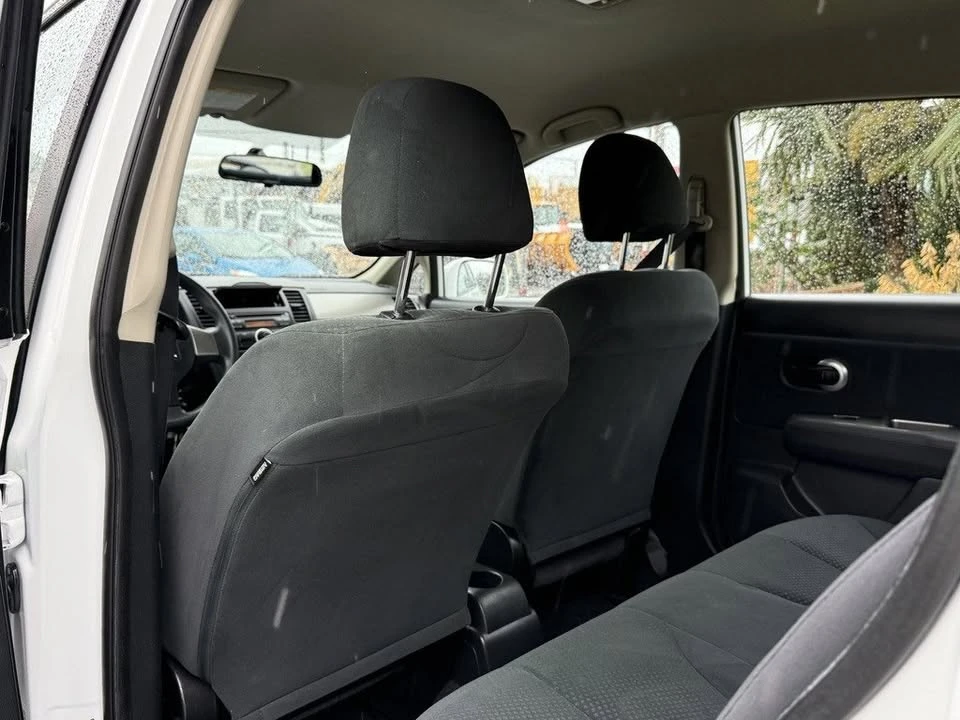 2012 Nissan Versa - Image 18 of 19