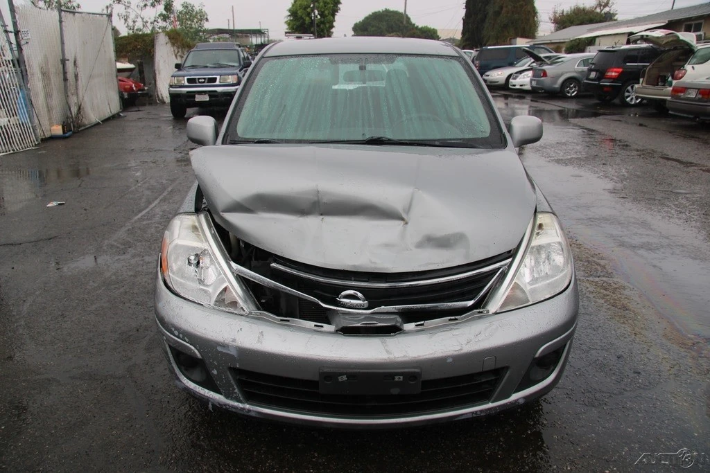 2012 Nissan Versa - Image 9 of 21