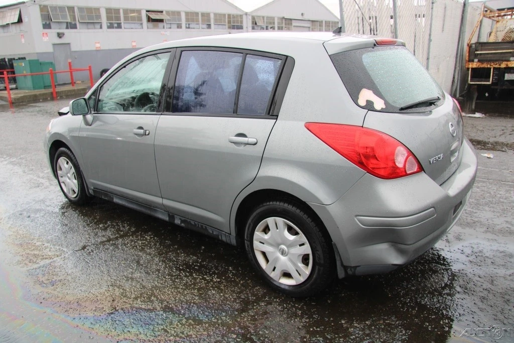 2012 Nissan Versa - Image 4 of 21