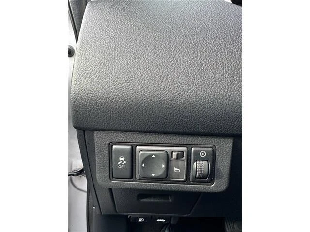 2012 Nissan Versa - Image 14 of 21
