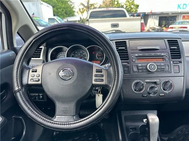 2012 Nissan Versa - Image 13 of 21