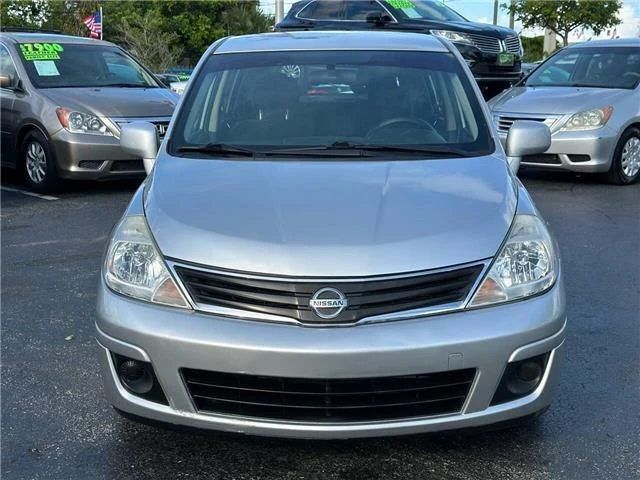 2012 Nissan Versa - Image 9 of 12
