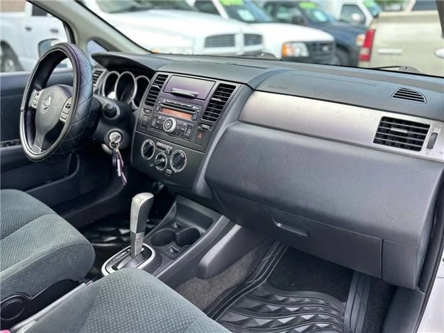 2012 Nissan Versa - Image 16 of 21