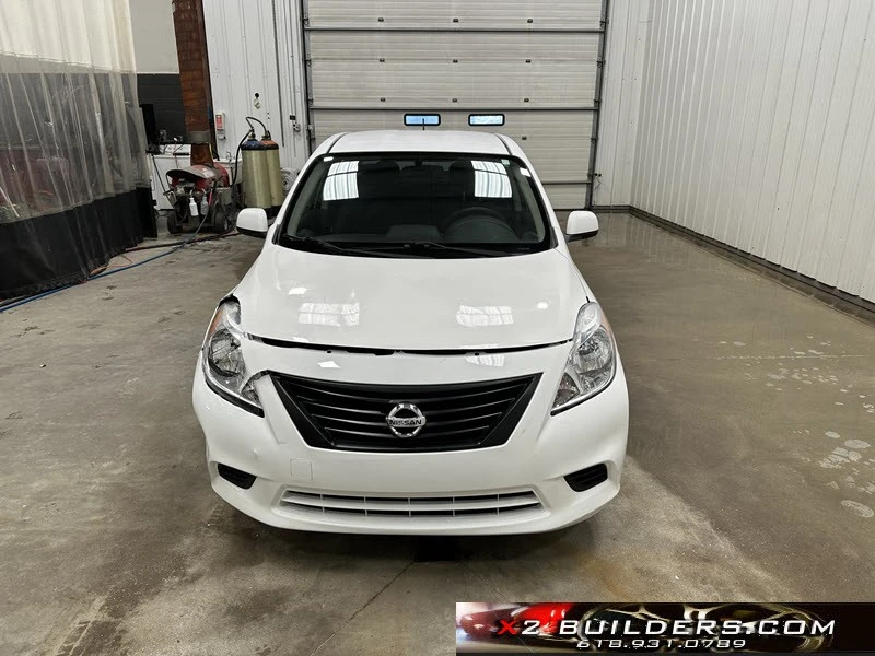 2012 Nissan Versa - Image 2 of 21