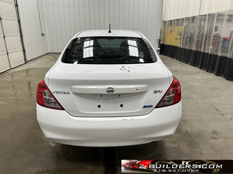 2012 Nissan Versa - Image 5 of 21