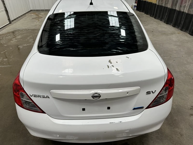 2012 Nissan Versa - Image 17 of 21