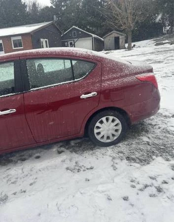 2012 Nissan Versa - Image 4 of 10
