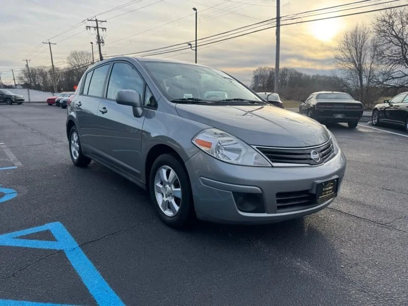 2012 Nissan Versa - Image 4 of 11
