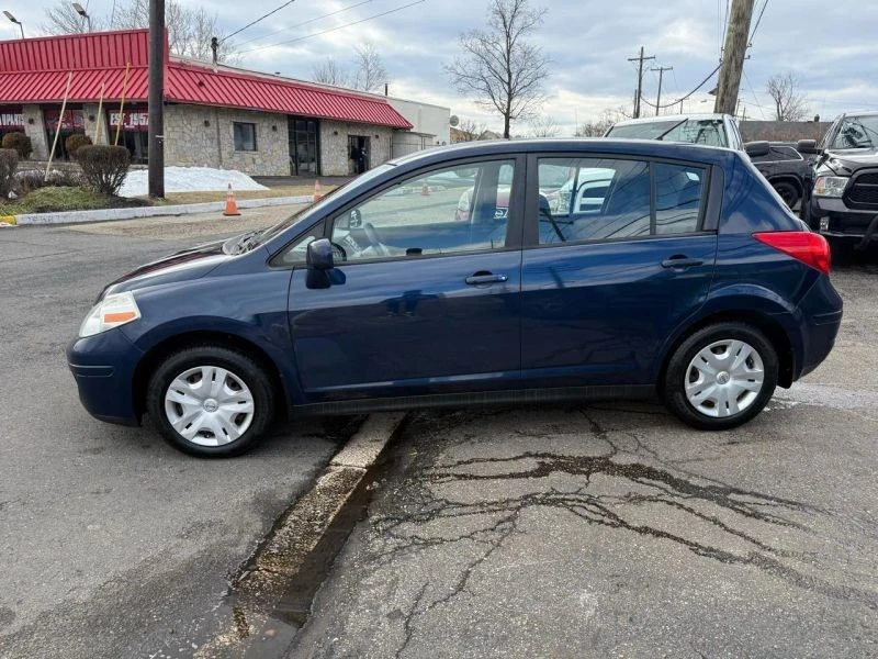 2012 Nissan Versa - Image 5 of 12