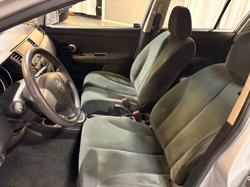 2012 Nissan Versa - Image 9 of 12