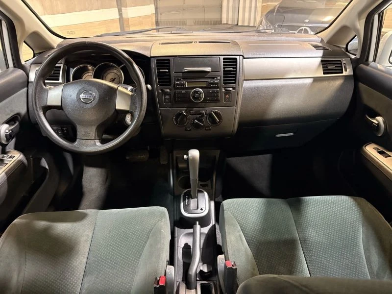2012 Nissan Versa - Image 11 of 12