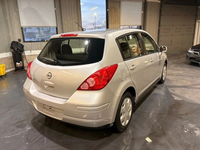 2012 Nissan Versa - Image 6 of 12