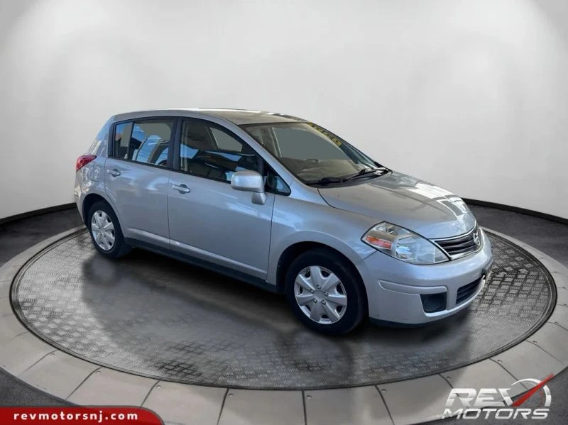 2012 Nissan Versa - Image 7 of 12