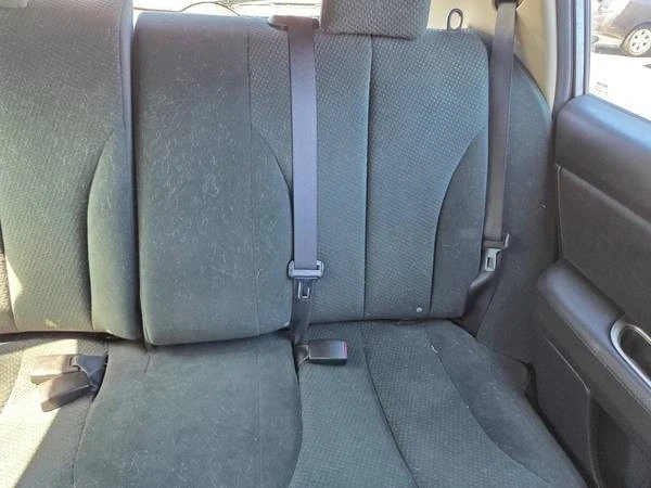 2012 Nissan Versa - Image 5 of 8