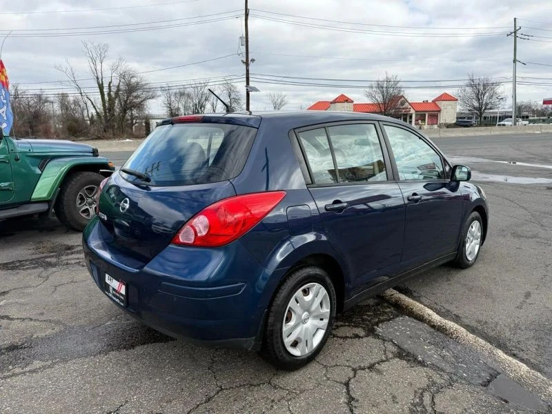 2012 Nissan Versa - Image 8 of 12