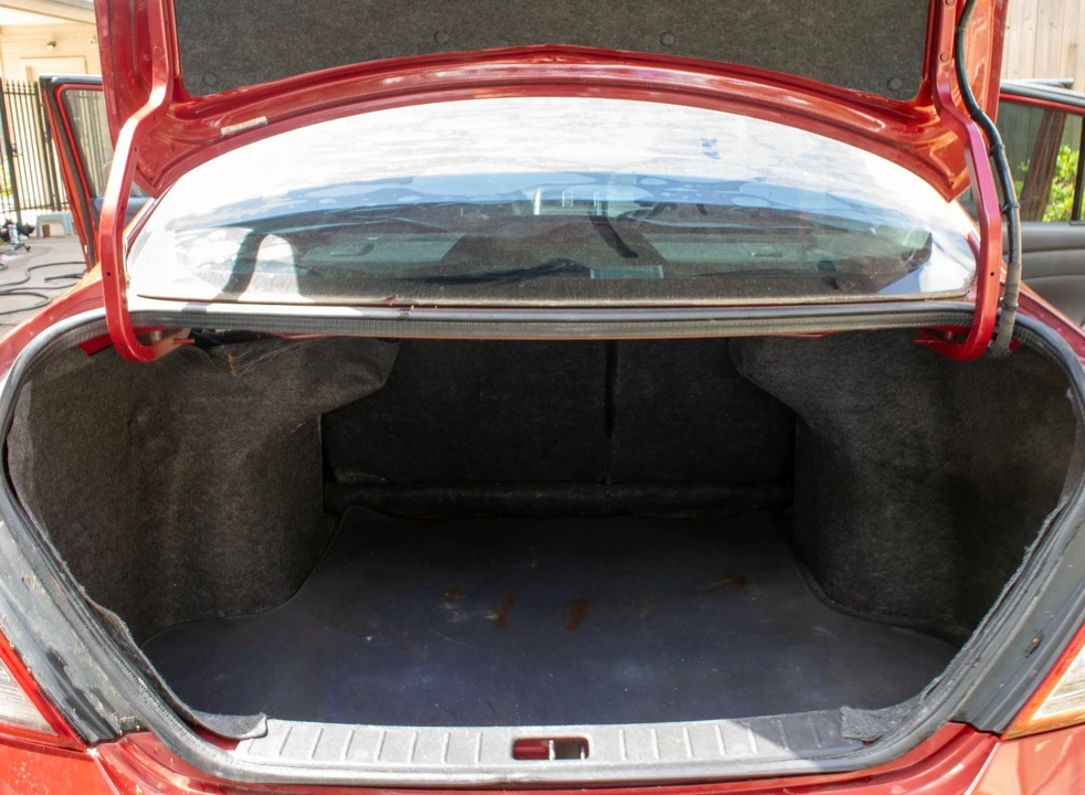 2012 Nissan Versa - Image 14 of 16