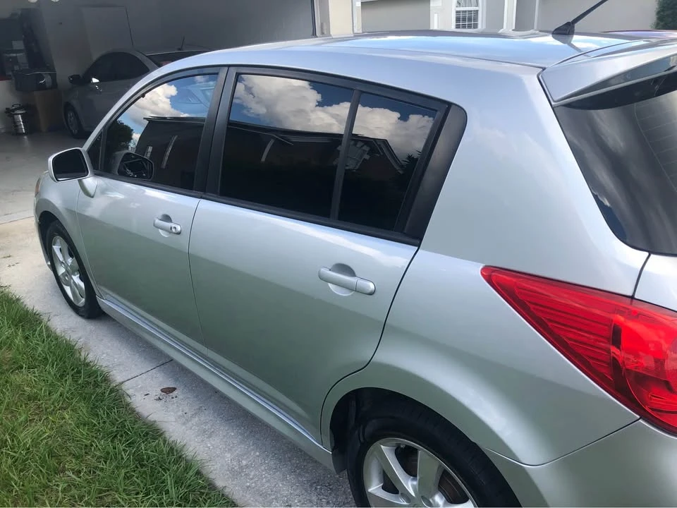 2012 Nissan Versa - Image 3 of 17